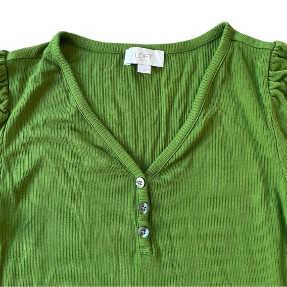 LOFT Roughed Sleeve V-Neck Henley Top Size M Forest Fairy Cottagecore - Picture 2 of 6